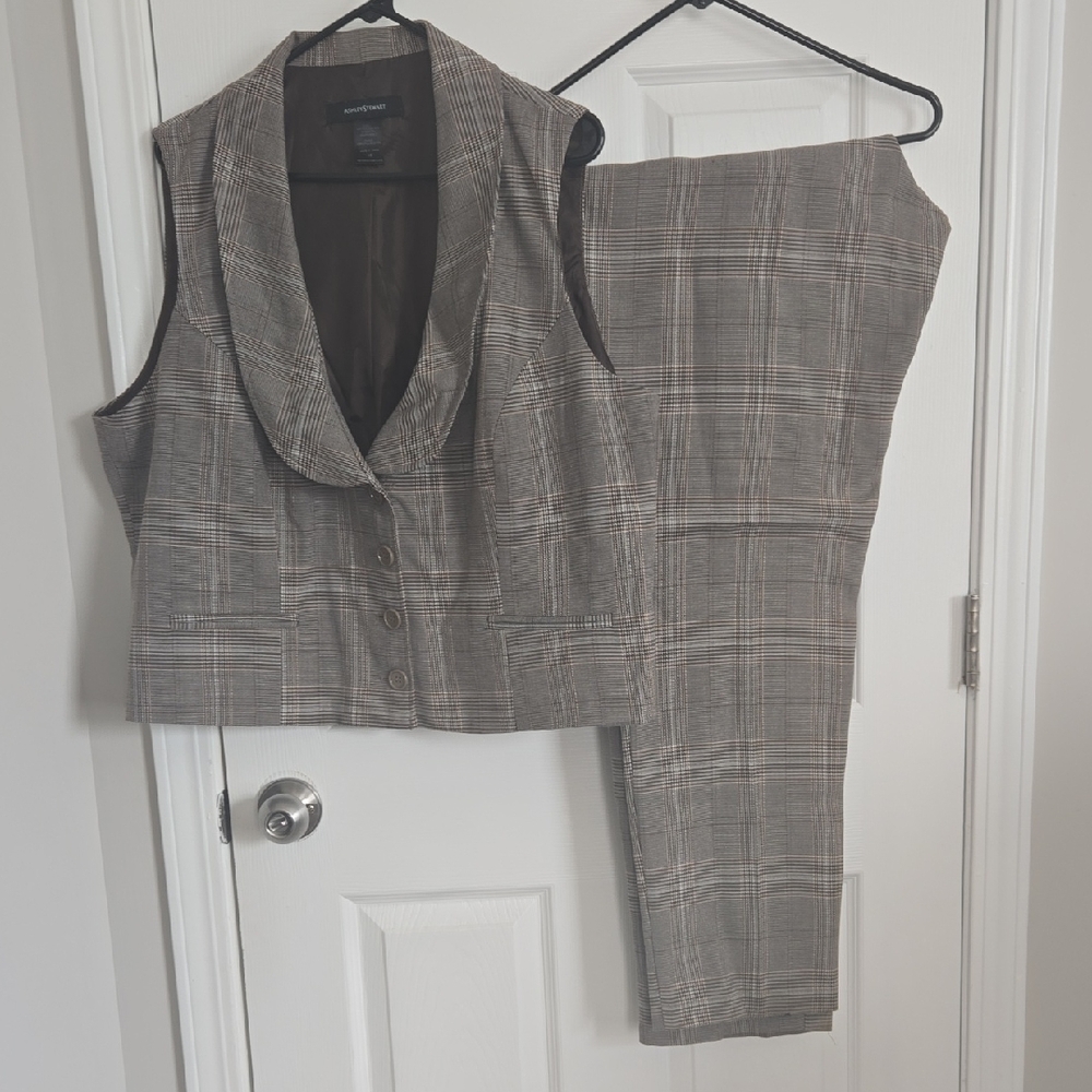 Ashley Stewart Brown Plaid Sleeveless Pantsuit Set
